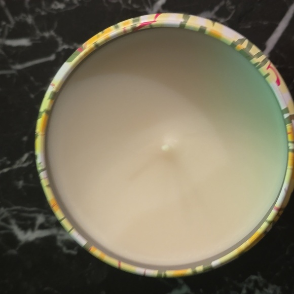 ❤️BUY 5 GET 3 FREE Aloha Orchid Pattern Play Petite Jar Capri Blue 8oz - Picture 7 of 10